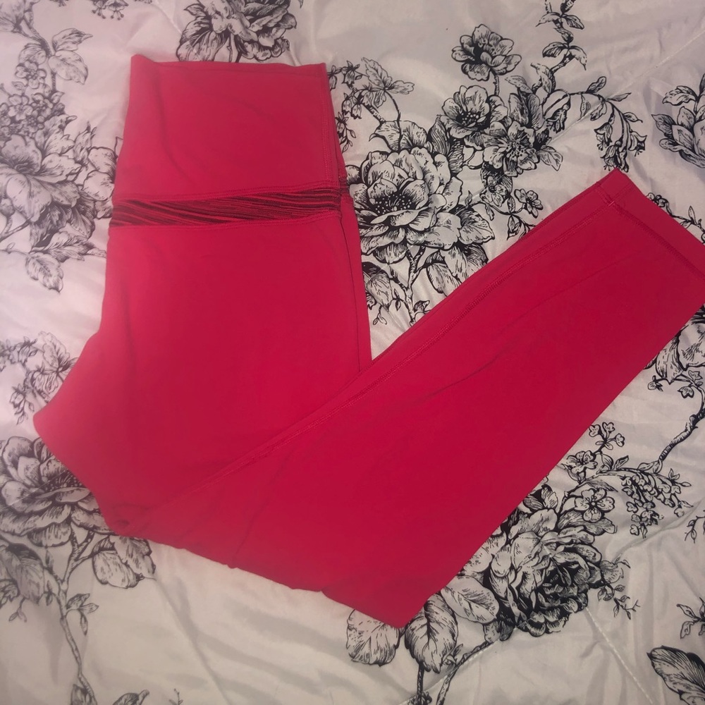 FLASH SALE❗️Lululemon Wunder Under Fushia Leggings